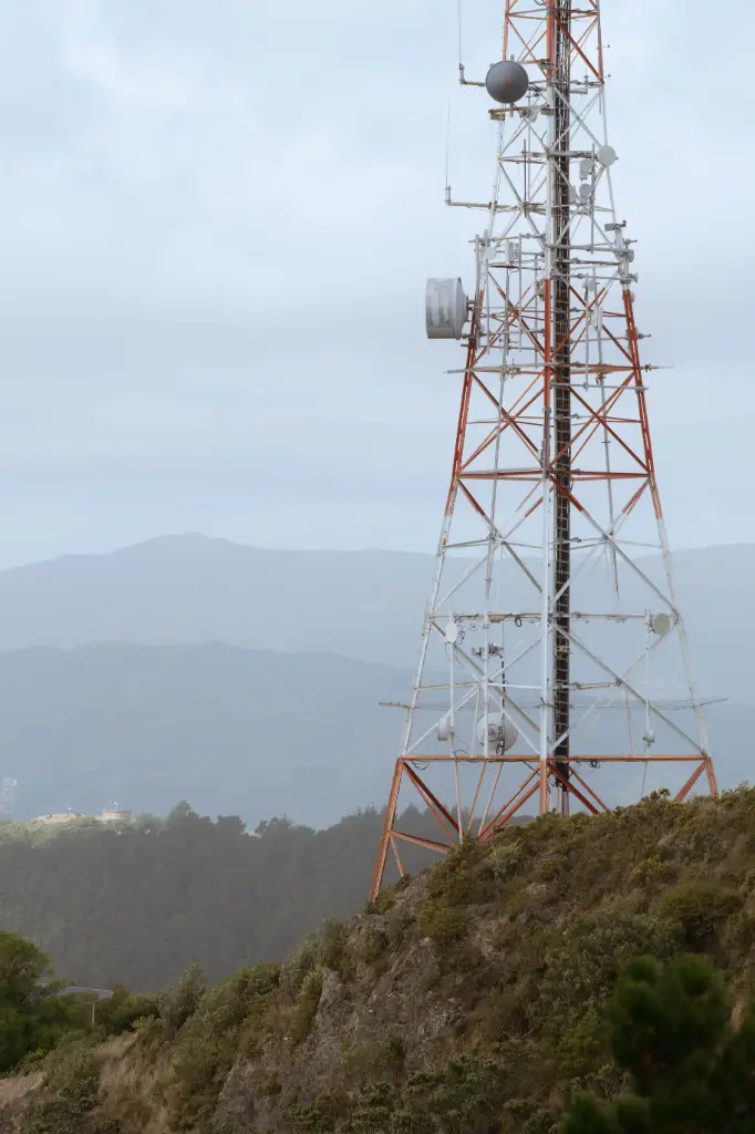 Radio Tower 1